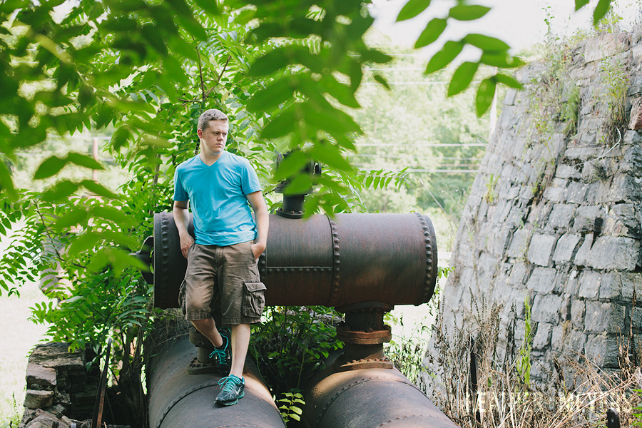 tanner_senior_portraits_fannett_metal001
